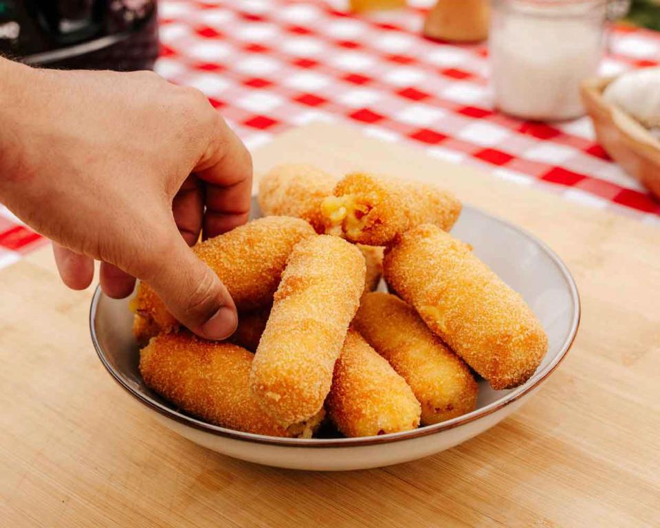 Croquettes apéro bacon et fromage d'abbaye
